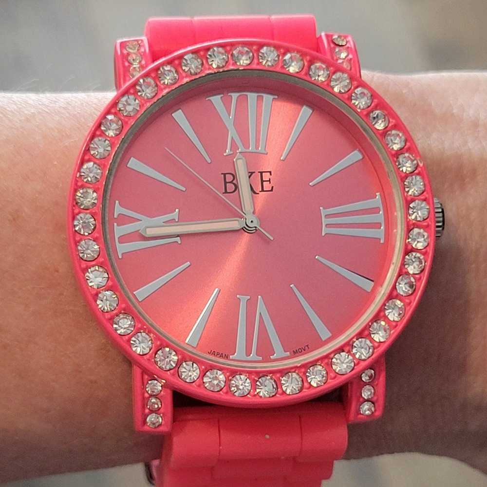 BKE Womens Neon Pink Silicone Band Watch Crystal Bezel Roman Numeral 2263 LC